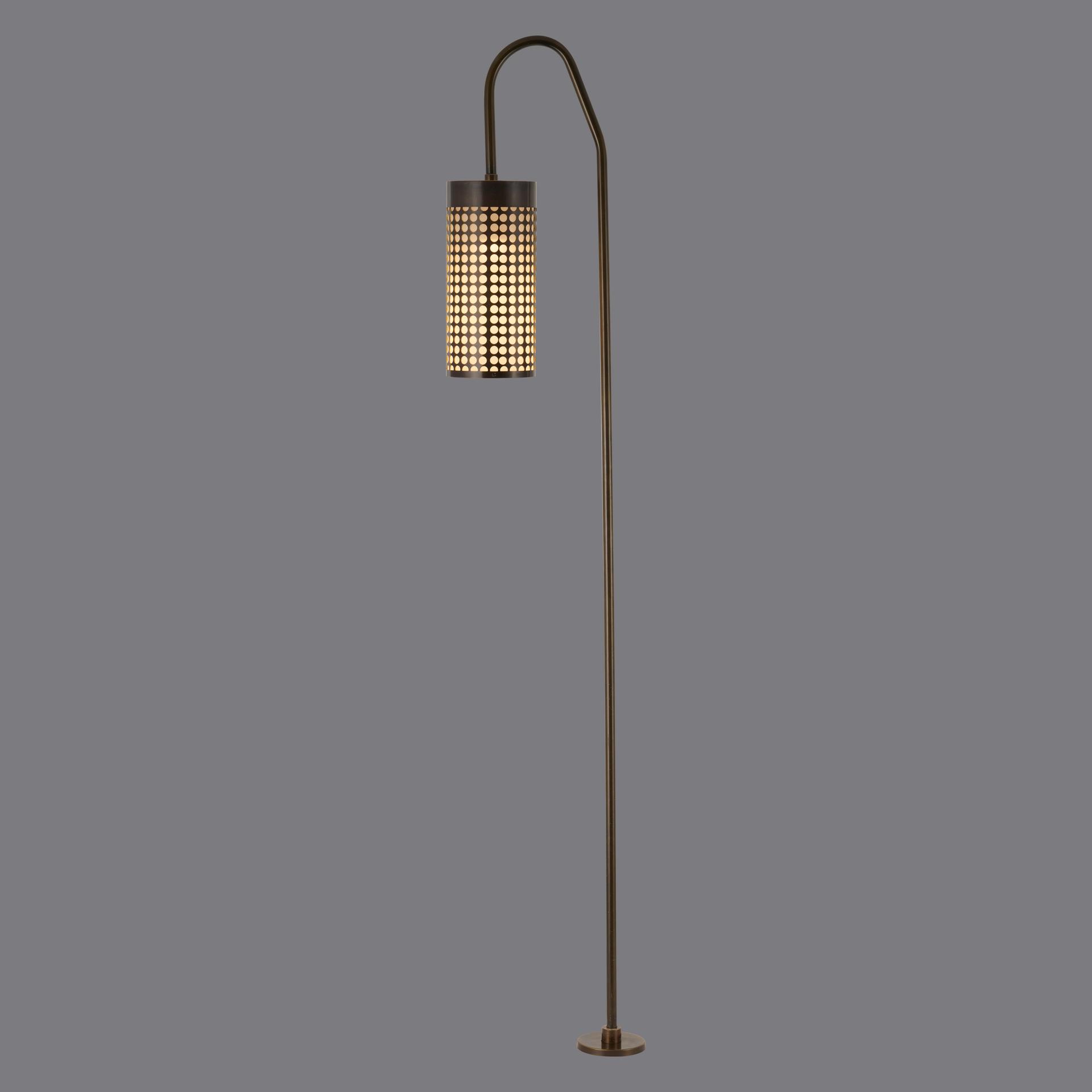 Grandeur Brass Spire