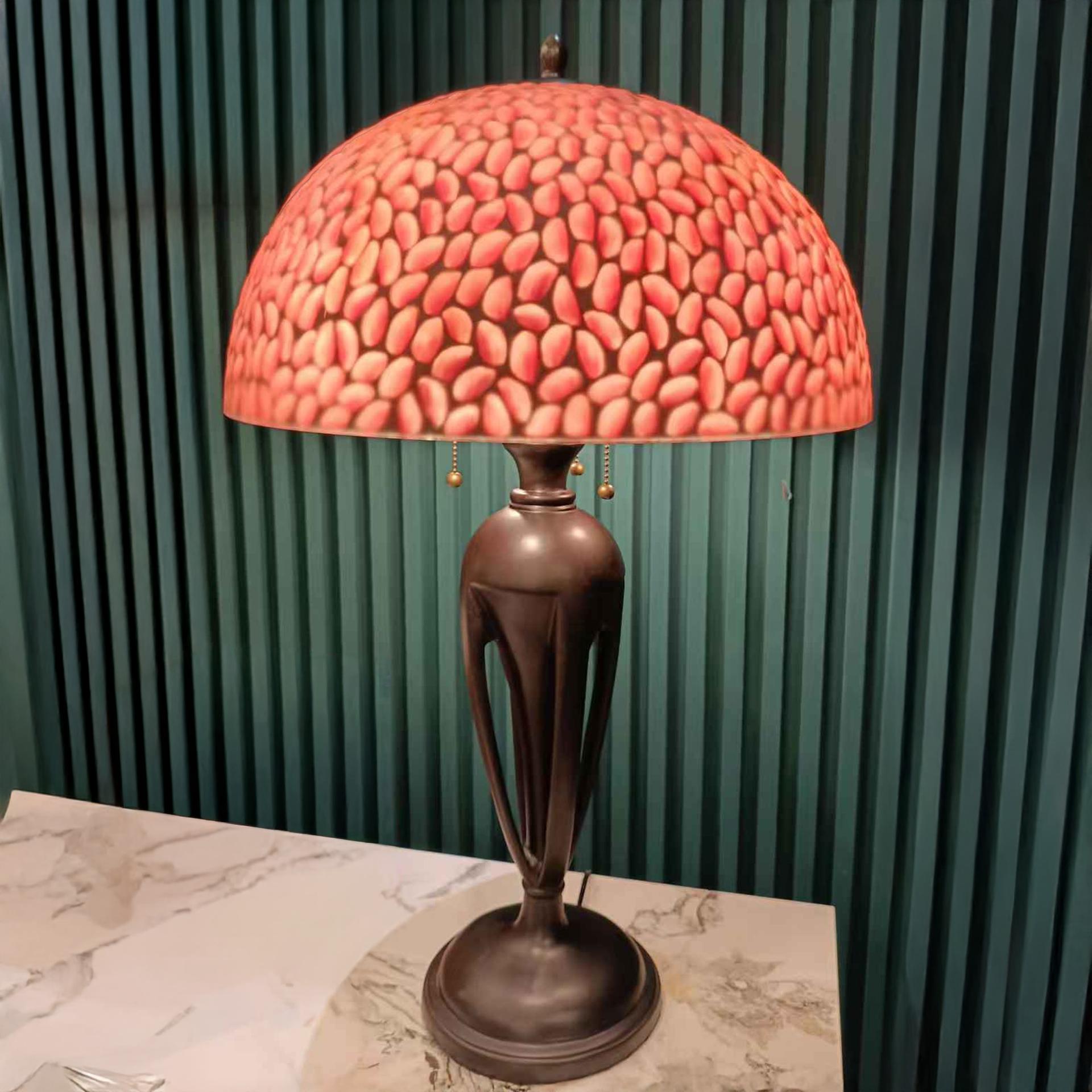 Aureon Table Lamp image 3