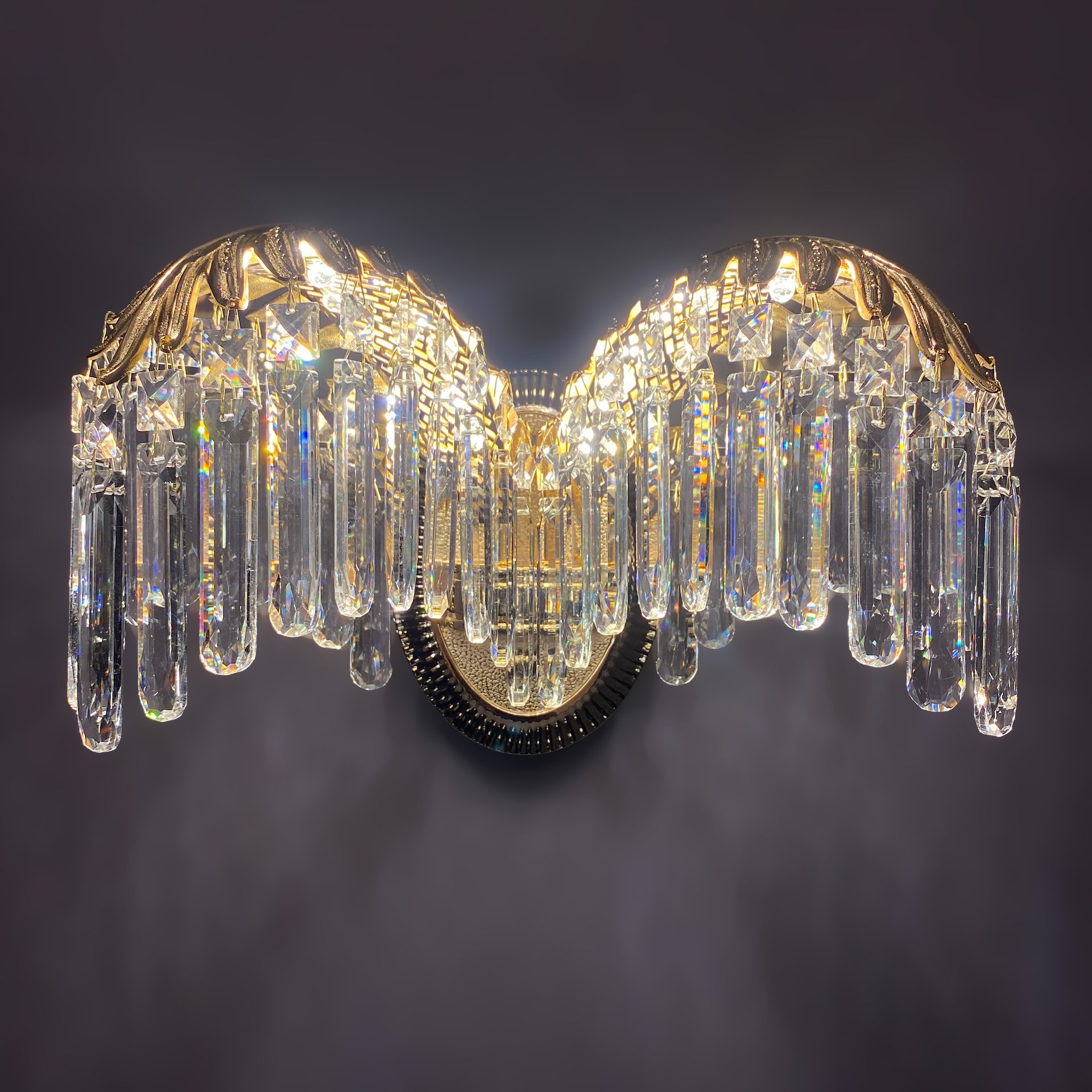 Radiance Luxe Wall Sconce